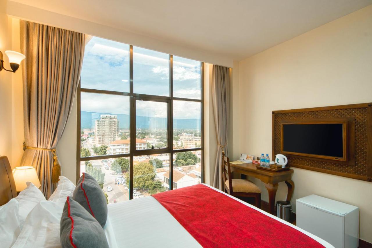 Kibo Palace Hotel Moshi Ngoại thất bức ảnh