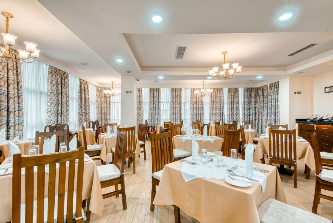 Kibo Palace Hotel Moshi Ngoại thất bức ảnh